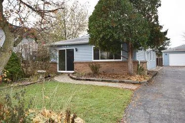 Welcome to 564 Sundance Ct Carol Stream IL 60188