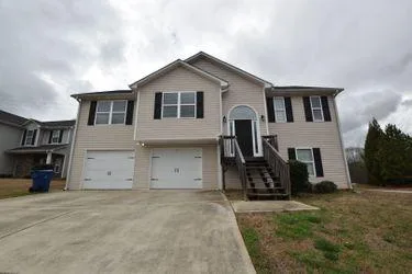 Welcome to 100 Pate Ct Dallas GA 30157
