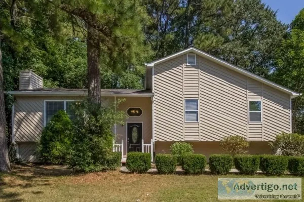 Welcome to 1400 Glynn Oaks Dr SW Marietta GA 30008
