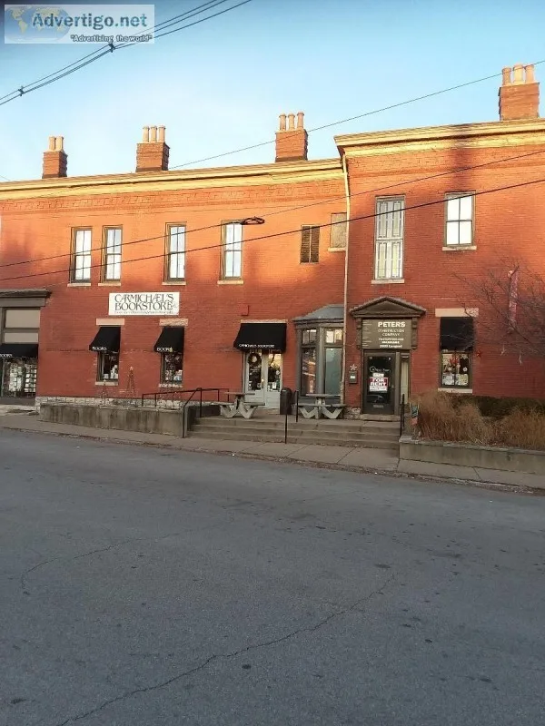 Office space for rent in Highlands above Carmichael s Book Store