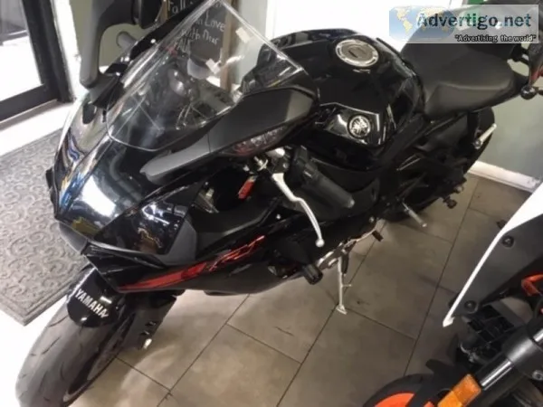 2015 Yamaha YZF-R1