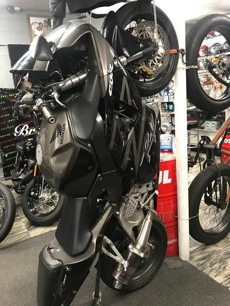 2003 Honda CBR954RR