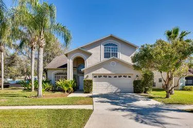 Welcome to 11702 Branch Mooring Dr Tampa FL 33635