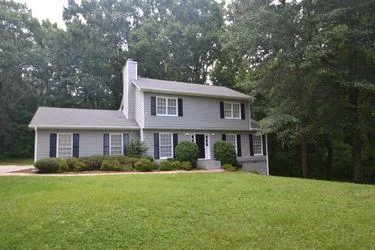 Welcome to 155 Hol Mar Trl McDonough GA 30253