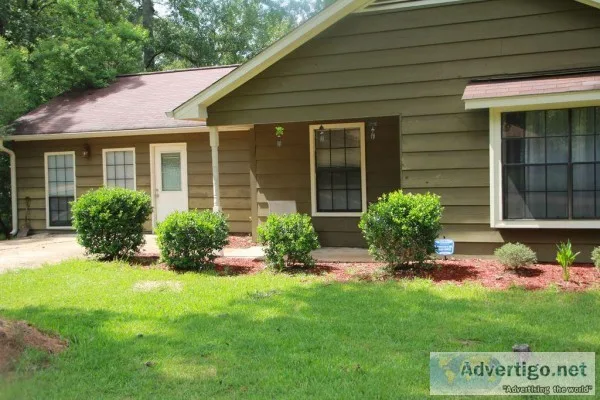No Banks Needed &ndash Owner-Financing - Brandon 3 BR3 BA Home