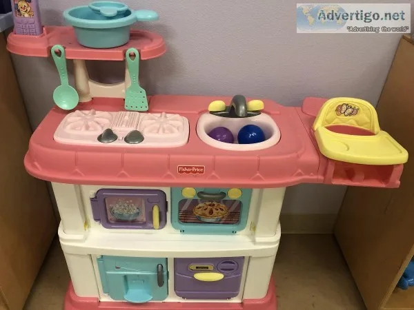 Girls kitchen
