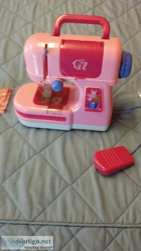 Child s Working Sewing Machine