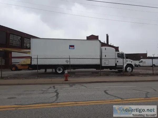 Freightliner FL-70 Mercedes Benz Powered