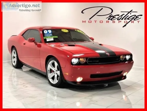 (2009 DODGE CHALLENGER SRT-8 only 87K Low Miles. 6-Speed Manual)