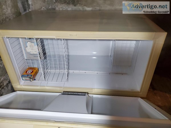 CHEST FREEZER 17.8 CUBIC FEET KENMORE