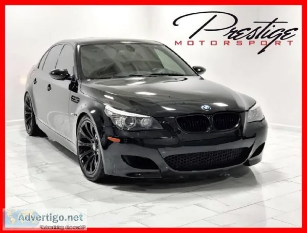 (2008 BMW M5  V10  FREE WARRANTY)