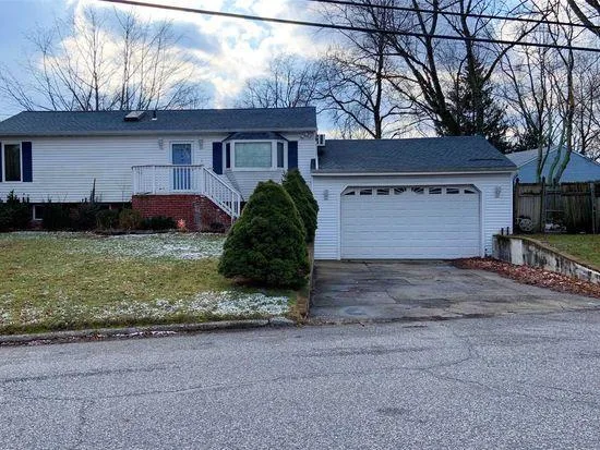 2302 Race Ave Medford NY 11763