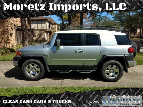 2007 Toyota FJ Cruiser 2WD SUV in Silver  Extra Clean  1 Owner