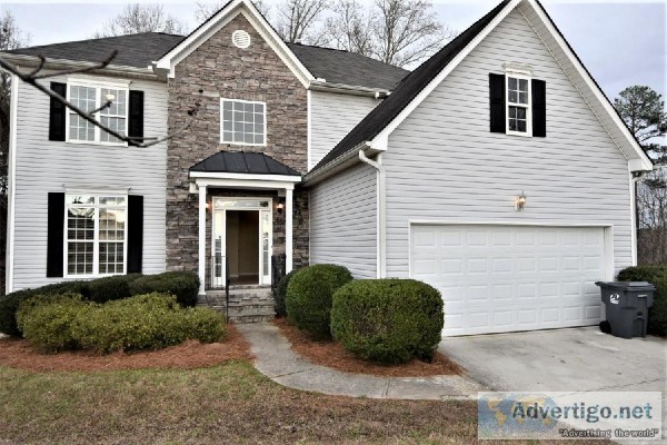  1776mo  4 beds 2 baths  2455 sqft - Loganville GA