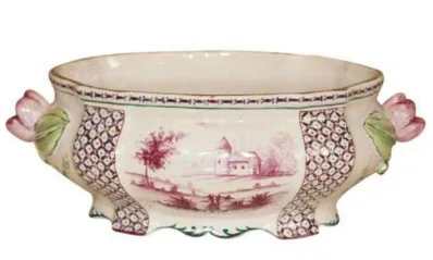 18th C. Porcelain Tureen With Clamercy Markings