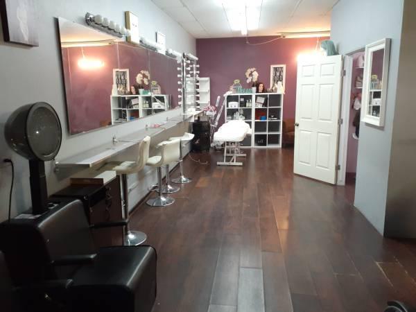 Hair SalonCommercial Space - Espacio comercial  peluquer&iacutea