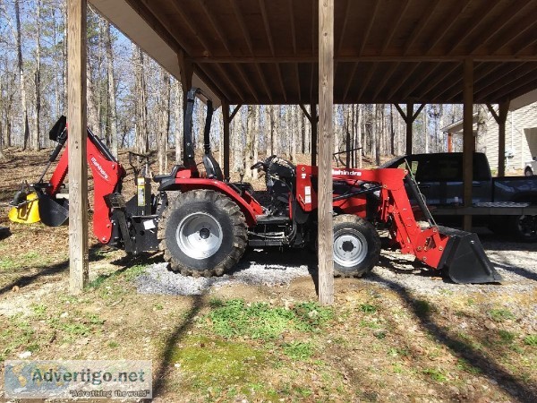 2019 MAHINDRA 2545  4WD SHUTTLE (50 HP WITH ONLY 26.5 HOURS ON I