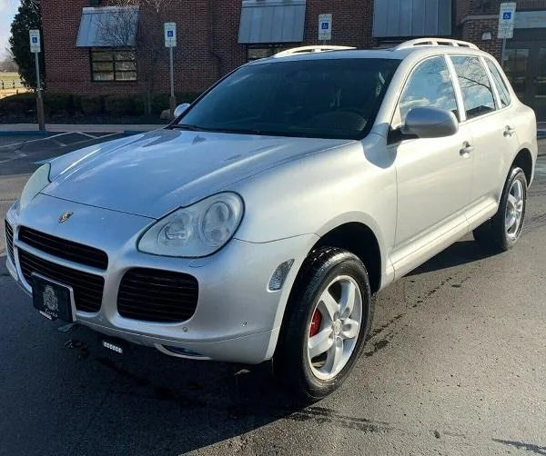 2004 Porsche Cayenne Turbo