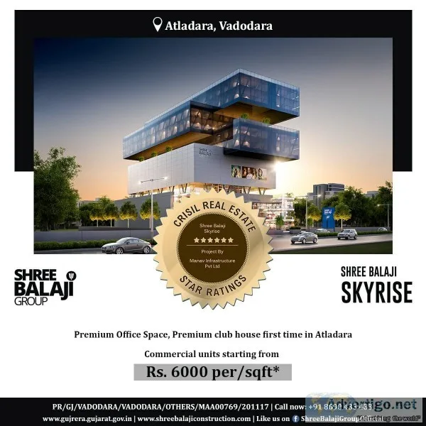 office space in a glass elevated building at Atladra