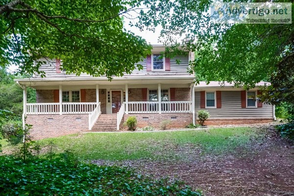  1465mo 4 beds 2 baths  2105 sqft - Conyers GA