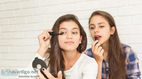 Makeup and Beauty Tips For College Going Girls  MyGlamm