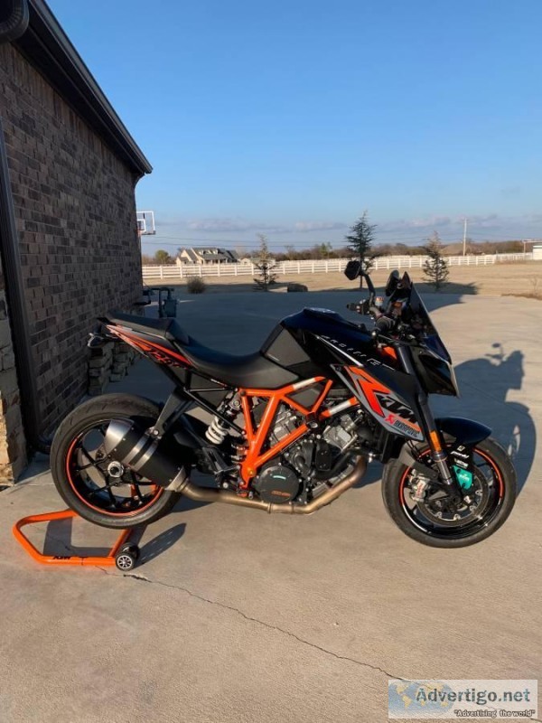 2014 KTM Super Duke R