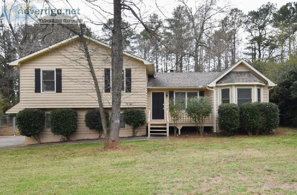  1420mo  3 beds 2 baths  1366 sqft - Acworth GA