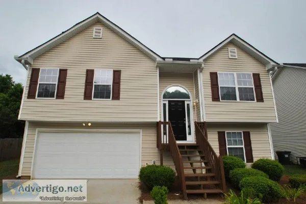 Welcome to 10146 Jefferson Village Dr SW Covington GA 30014