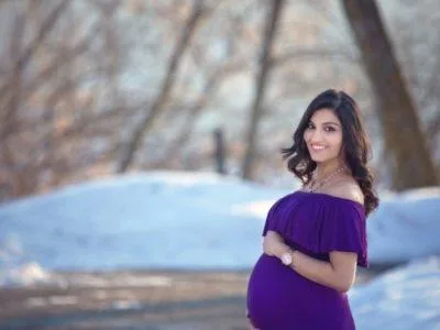 Get The Best Maternity Photography in Edmonton