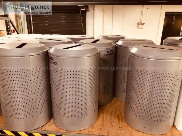 42 Rubbermaid Silhouette Trash Cans with Paper Recycle Lids
