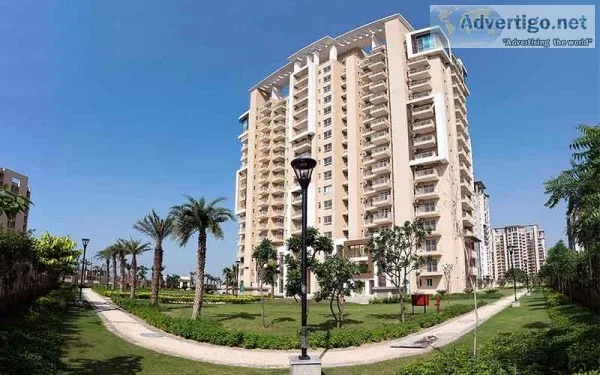 Emaar Palm Gardens Ready to move 3 BHK and 5BHK Flats at Sector 