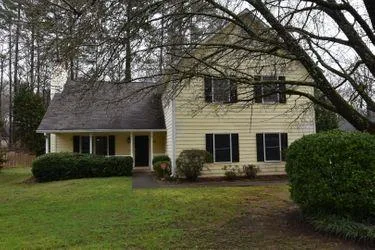 Welcome to 1885 Dovonshire Rd SW Marietta GA 30064