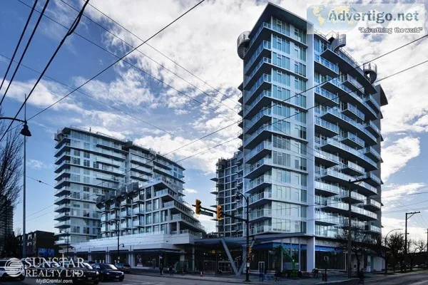 Victoria 2 Bed 2 Bath Condo w 2 Balconies  Kensington Gardens