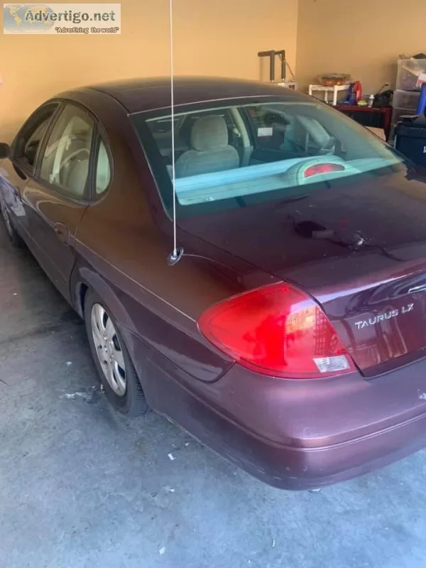 Ford Taurus 2000