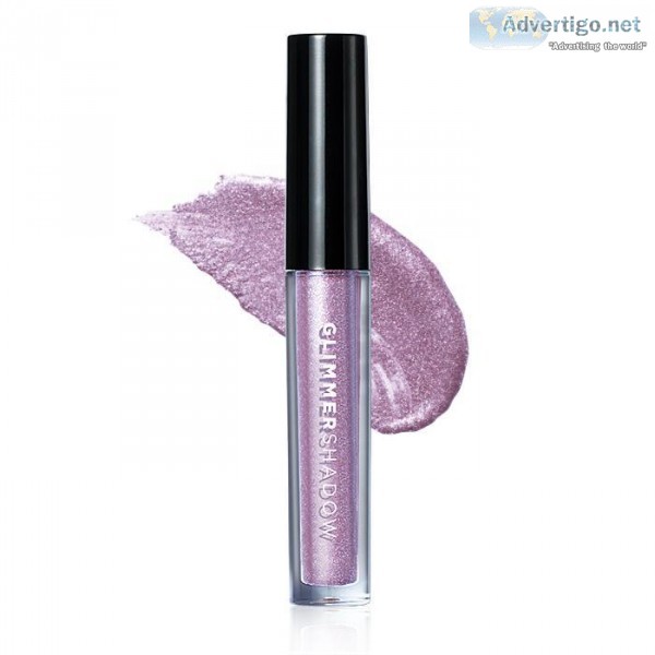Steal the show in our Glimmerkiss Lipstick made with a silky smo