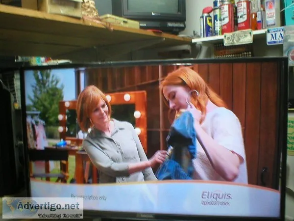 46&quot SAMSUNG SMART TV and REMOTE CONTROL