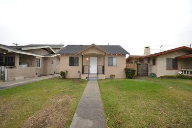Welcome to 1223 W 68th St Los Angeles CA 90044