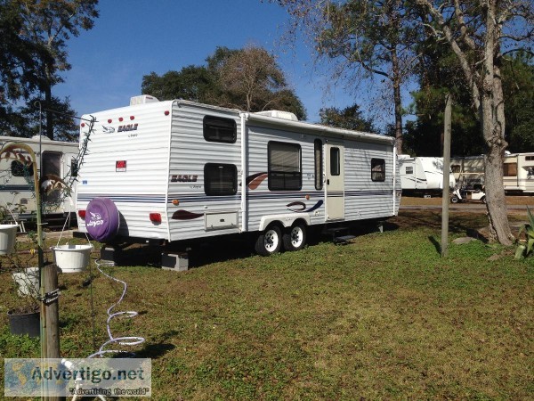 RV CAMPERS FOR RENT IN QUIET LONG TERM TENANCY RV PARK.