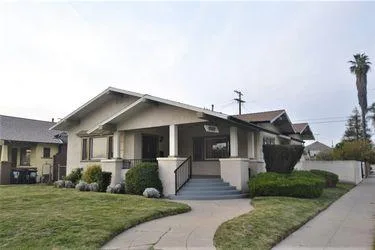 Welcome to 1901 W 42nd Pl Los Angeles CA 90062