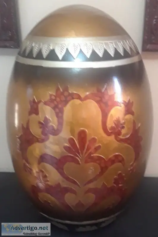 Red and Gold Oriental Porcelain Egg