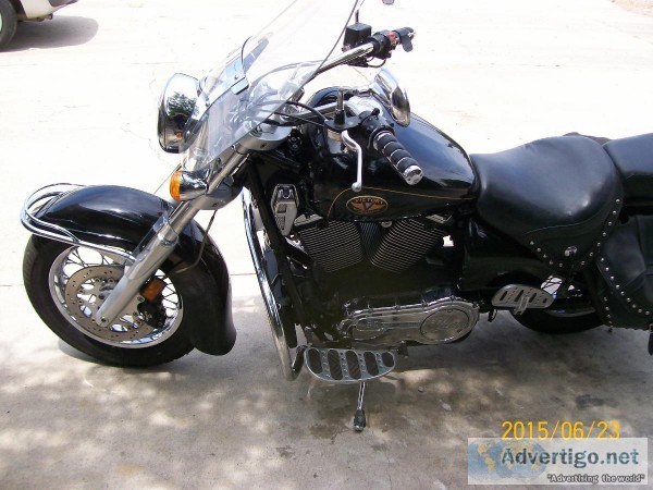 2002 Victory Cruiser