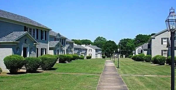 Gated Access 30 Day Flex Lease Off Greenline Near UM