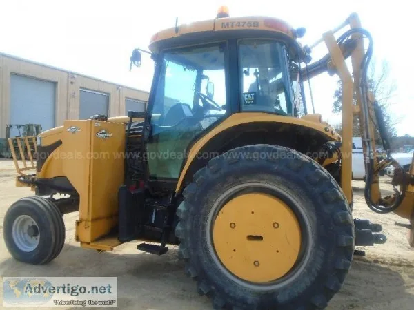 2010 Challenger MT475B2C Tractor