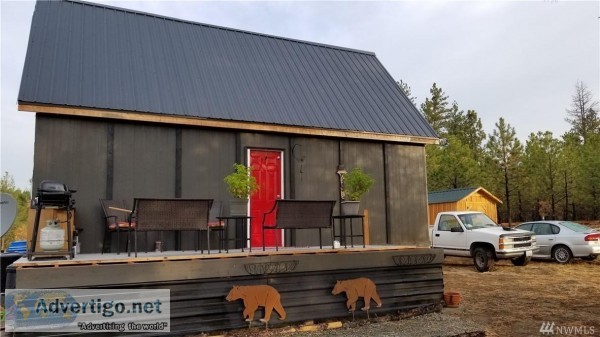 Off-Grid Cabin on 12 Acres