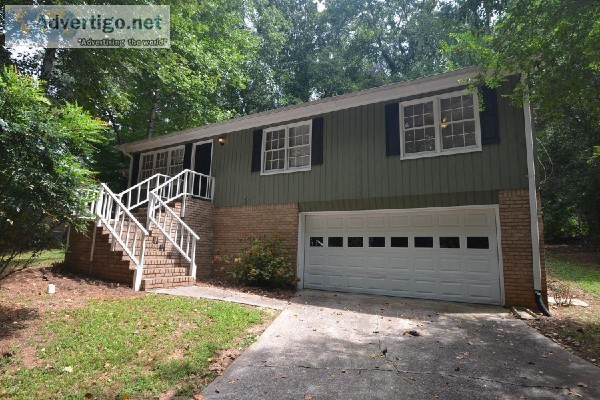 Welcome to 3440 Corral Dr Marietta GA 30066