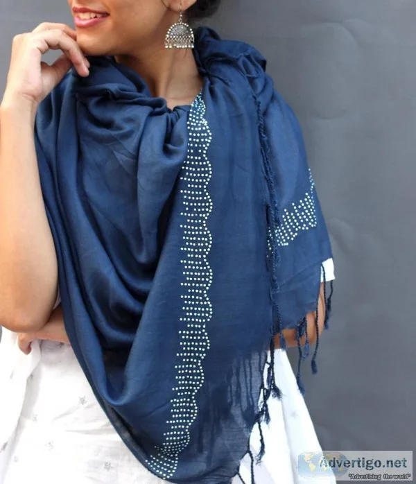 Women scarf