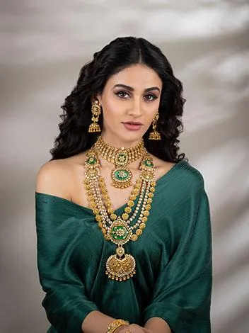 Best designer jewellery through online shopping