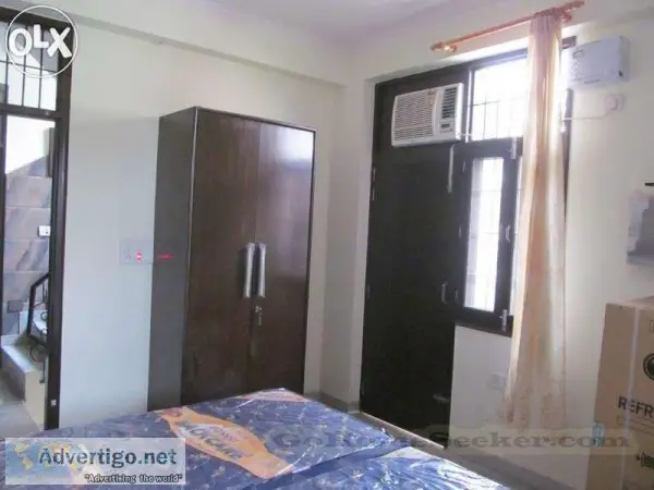Furnished Rooms in Sector 14 Gurgaon Near Vishal Mega Mart 98993