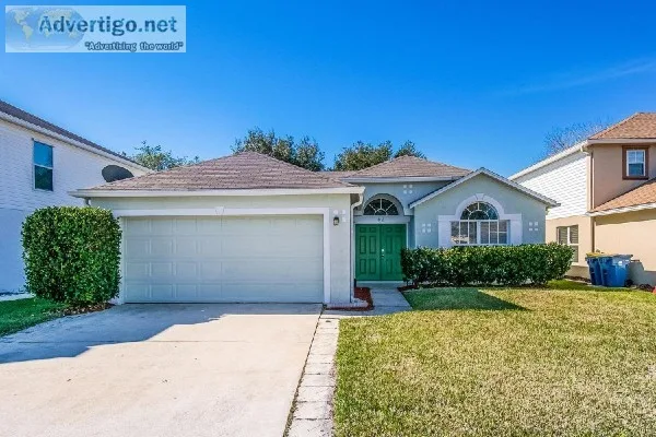 Welcome to 62 Reeding Ridge Dr W Jacksonville FL