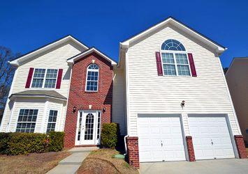 Welcome to 4185 Monaghan Way College Park GA 30349
